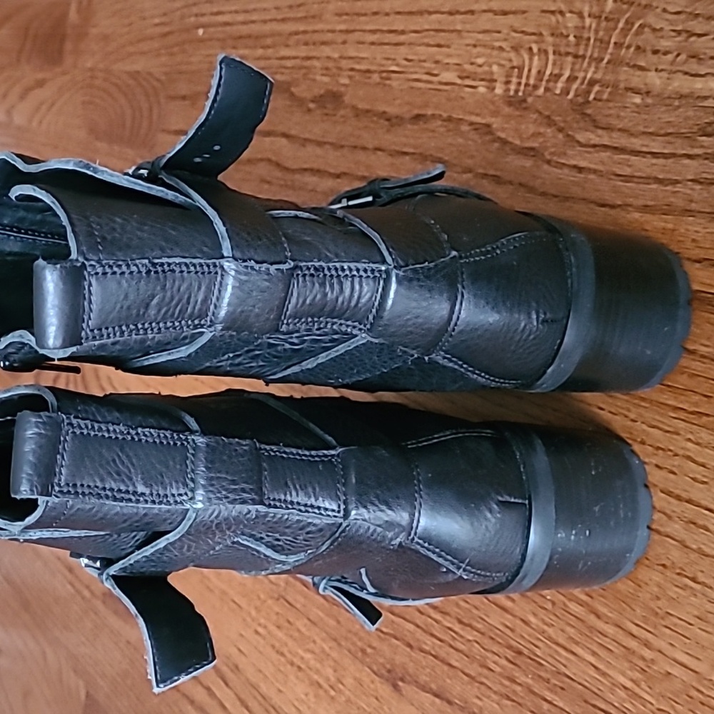 Aerosoles Size 7.5 Black Leather "Moto" Style Ankle Boots - Picture 5 of 12